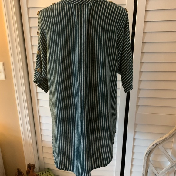 ❌SOLD❌ Kim & Cami Teal & White Stripe Womens Top 1X NWOT - Picture 8 of 15